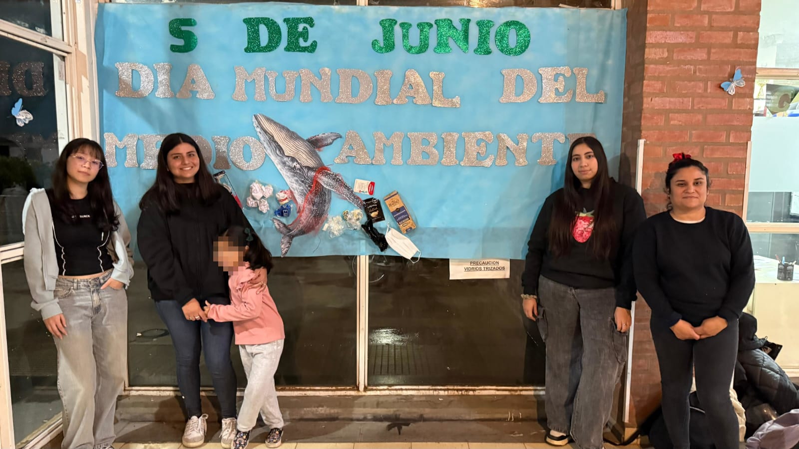 Cartelara del Día Mundial del Ambiente realizada por estudiantes de 3° año del Profesorado de Geografía‼️